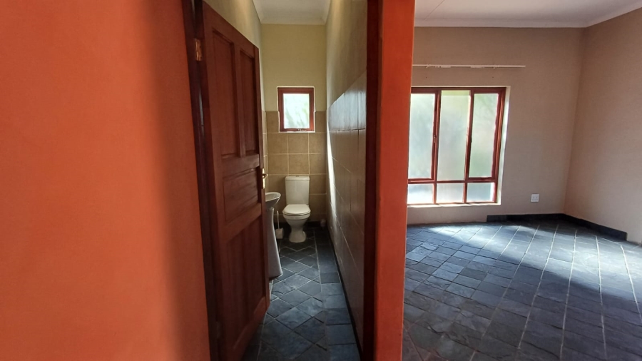 3 Bedroom Property for Sale in Kosmos Ridge North West